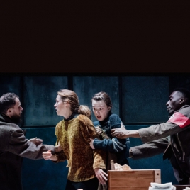 THEATRE :  GRAND PEUR ET MISÈRE DU 3E  REICH