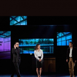 THEATRE : BIG MOTHER